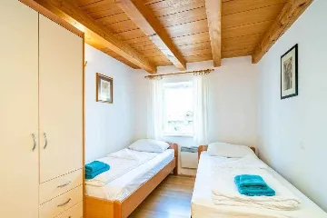 Dubrovnik Duplex Apartment for Up to 5 Guests