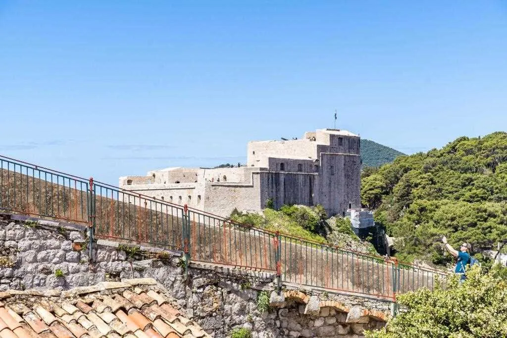Dubrovnik Duplex Apartment for Up to 5 Guests