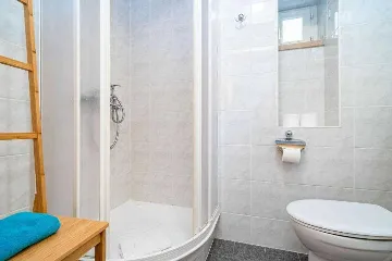 Dubrovnik Duplex Apartment for Up to 5 Guests