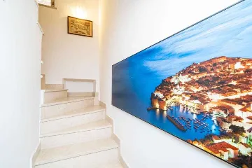 Dubrovnik Duplex Apartment for Up to 5 Guests