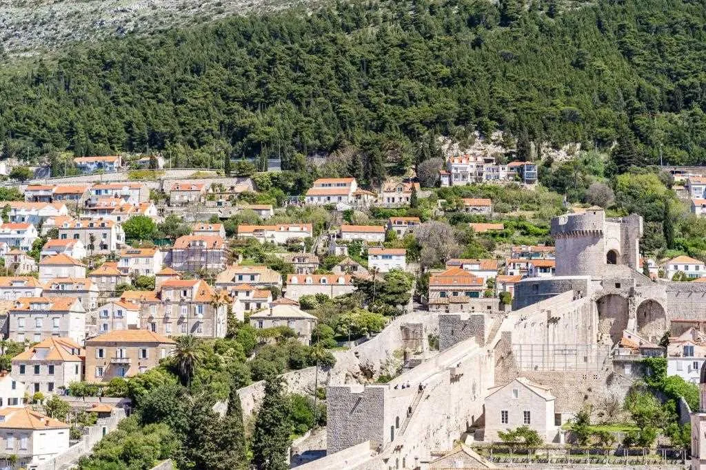 Dubrovnik Duplex Apartment for Up to 5 Guests