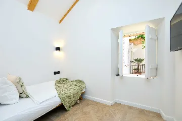 Dubrovnik 3-Bedroom Apartment for Up to 7