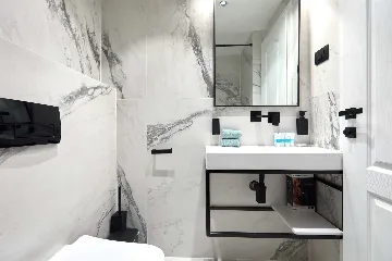 Dubrovnik 3-Bedroom Apartment for Up to 7