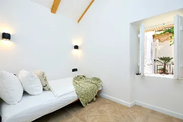 Dubrovnik 3-Bedroom Apartment for Up to 7