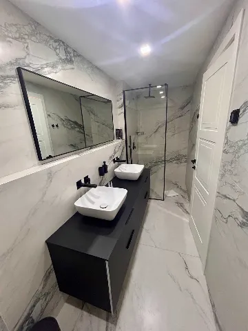 Dubrovnik Old Town Room for 2 Guests with En Suite