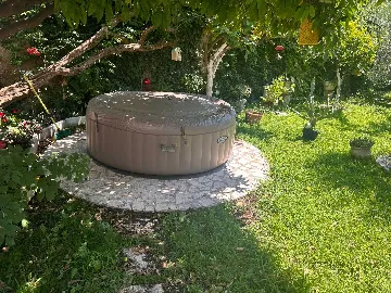 Dubrovnik (Gruž) Apartment with Garden Hot Tub for 5