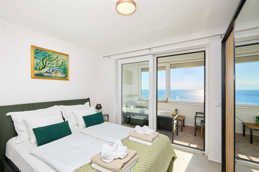 2-Bedroom Apartment in Dubrovnik for 5 Guests