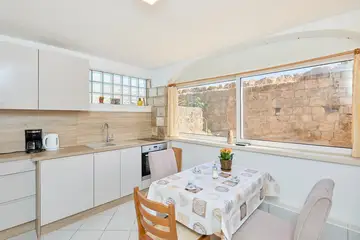 Dubrovnik City Apartment for 3 Guests