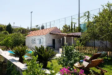 Dubrovnik Holiday House with Private Pool for 12