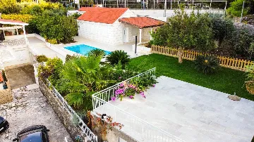 Dubrovnik Holiday House with Private Pool for 12