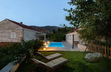 Dubrovnik Holiday House with Private Pool for 12