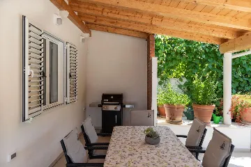 Dubrovnik Holiday House with Private Pool for 12