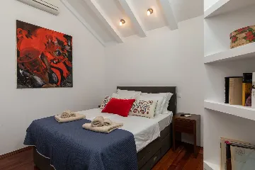 Dubrovnik Holiday House with Private Pool for 12