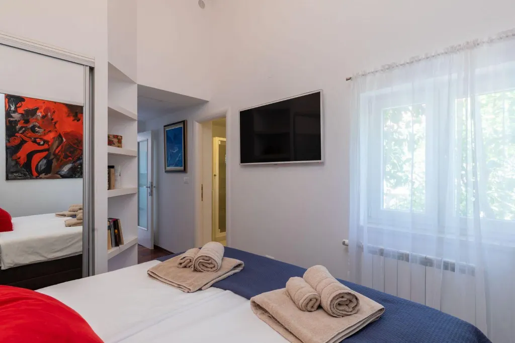 Dubrovnik Holiday House with Private Pool for 12