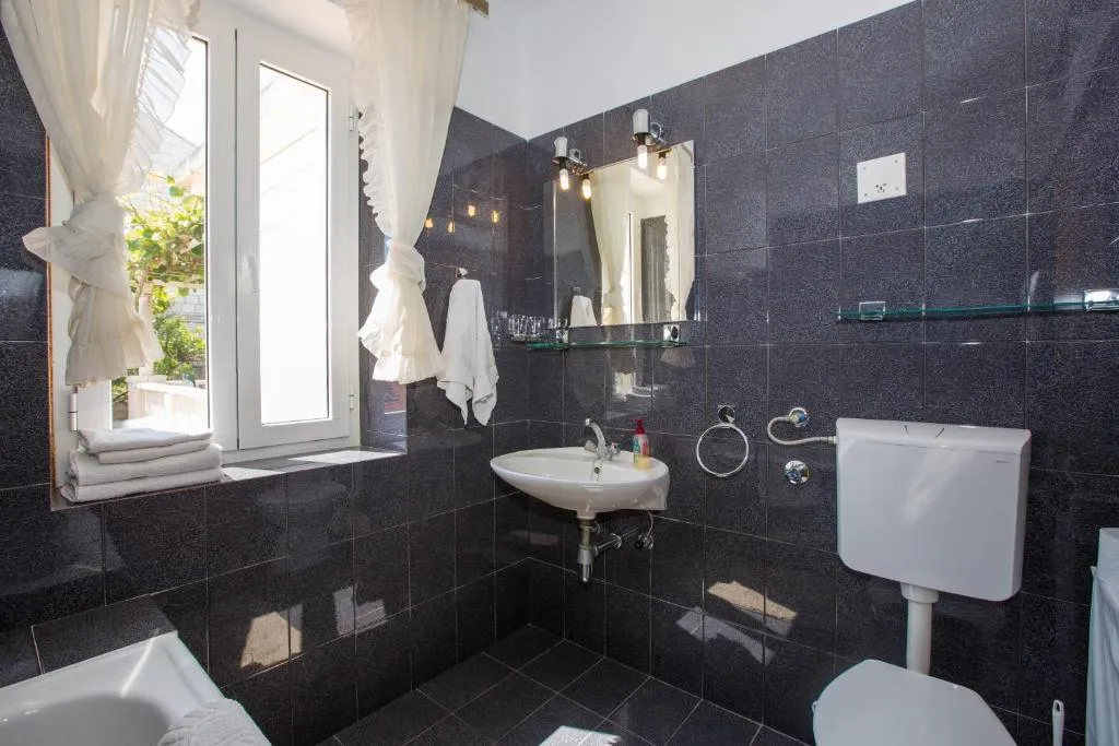 Dubrovnik Double Room with Private Balcony
