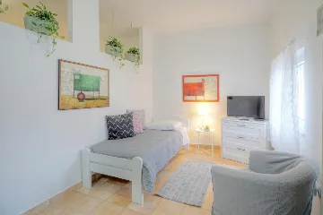 Studio Apartment in Lapad, Dubrovnik for 3