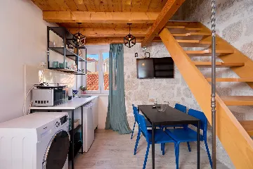 Duplex apartment for up to 4 in Dubrovnik