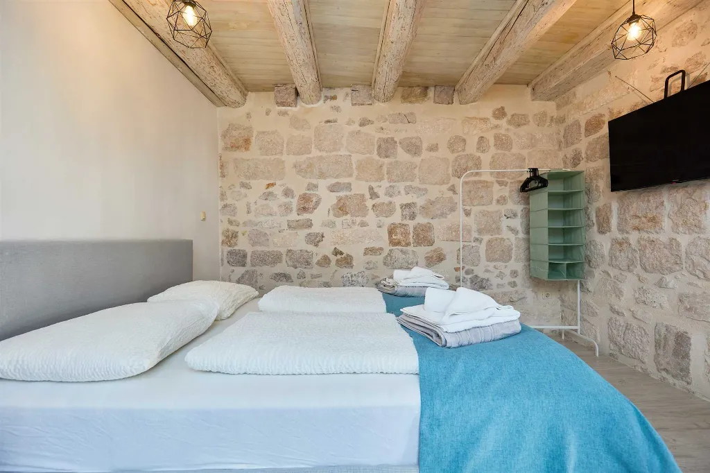 Duplex Apartment in Dubrovnik for Up to 4