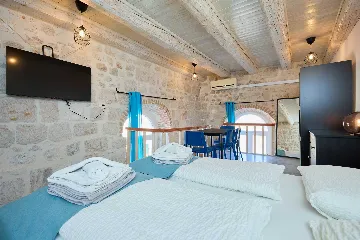 Duplex Apartment in Dubrovnik for Up to 4