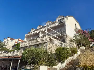 Apartment for 2 Guests in Polače