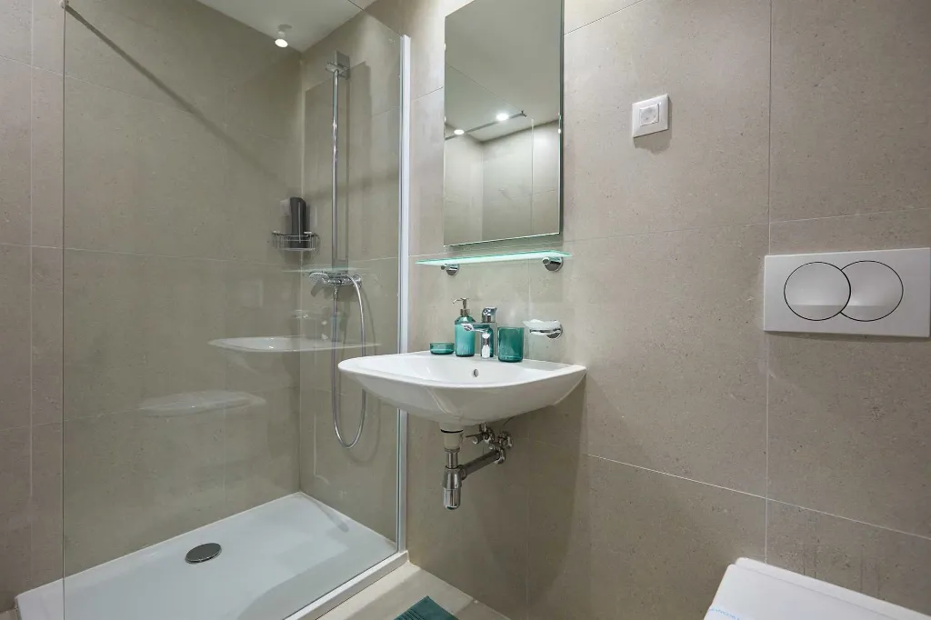 Room for 3 in Dubrovnik