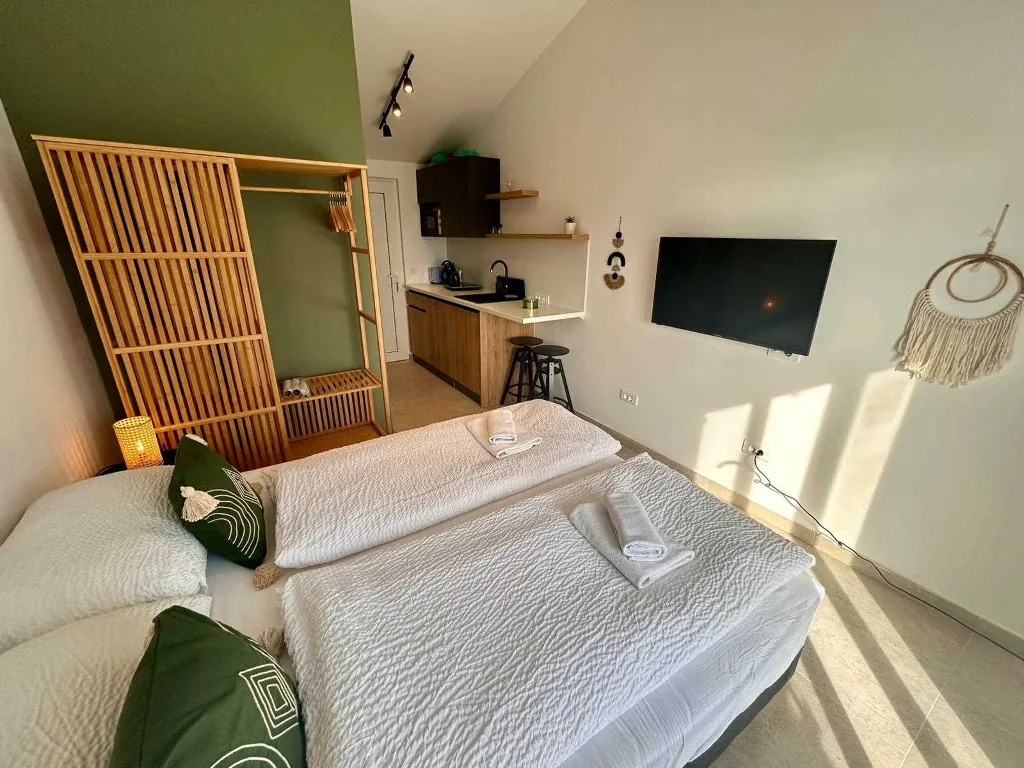 Dubrovnik Sea-View Studio for 2 Guests