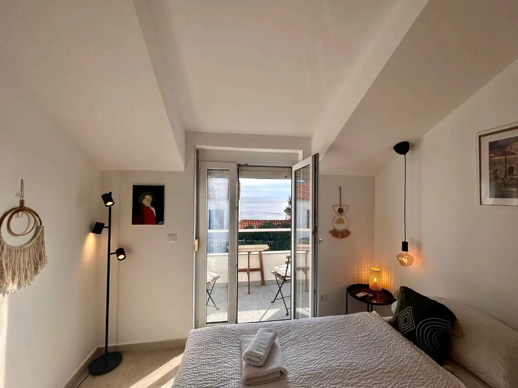 Dubrovnik Sea-View Studio for 2 Guests