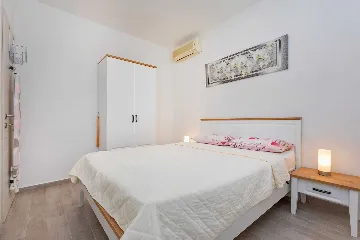 One-Bedroom Apartment for 2 Guests in Dubrovnik