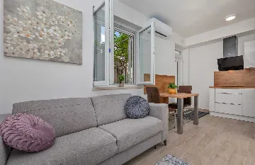 Dubrovnik Studio Apartment for Up to 3 Guests