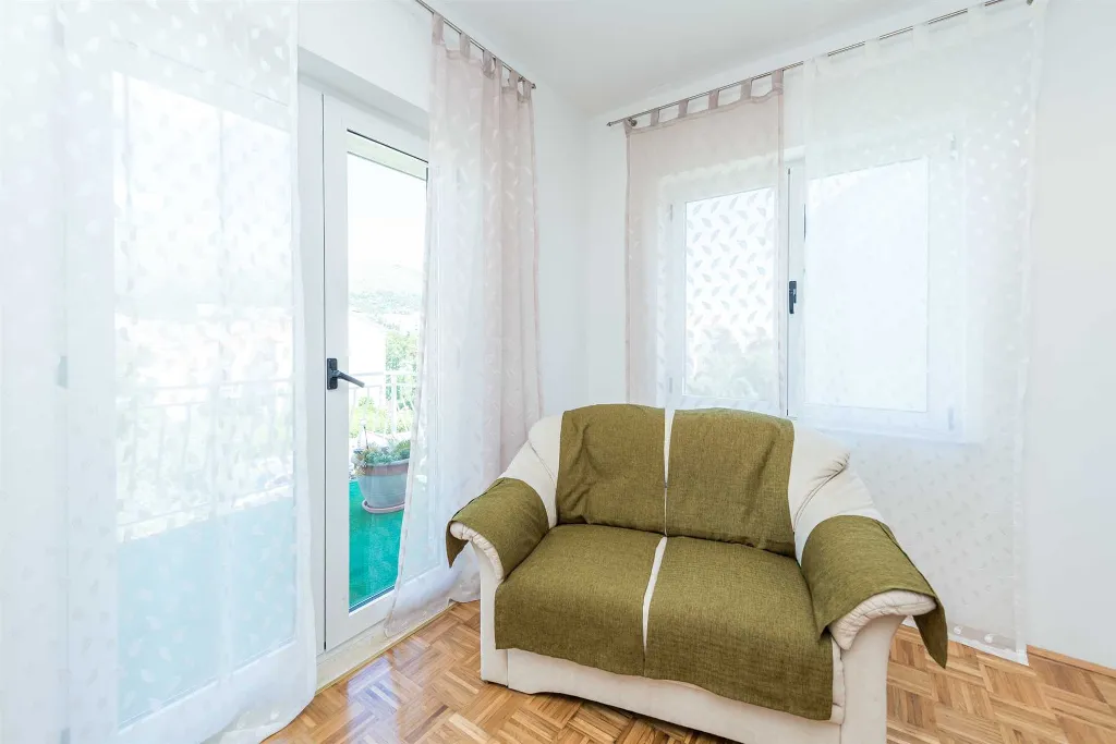 Two-Bedroom Apartment in Dubrovnik with Balcony
