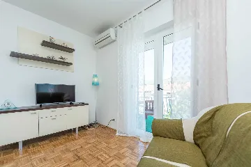 Two-Bedroom Apartment in Dubrovnik with Balcony