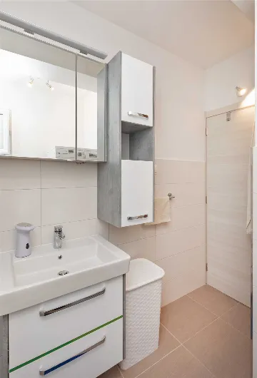 Two-Bedroom Apartment in Dubrovnik with Balcony