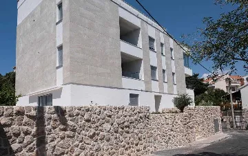 Dubrovnik 2-Bedroom Apartment with Sea-View Balcony