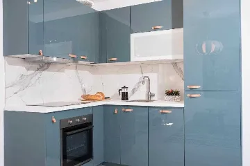 Dubrovnik 2-Bedroom Apartment with Sea-View Balcony