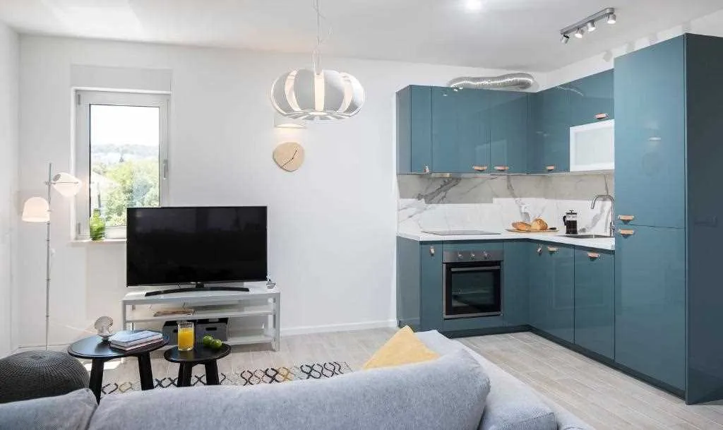 Dubrovnik 2-Bedroom Apartment with Sea-View Balcony