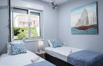 Dubrovnik 2-Bedroom Apartment with Sea-View Balcony