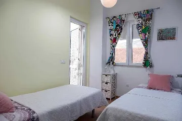 Dubrovnik 2-Bedroom Apartment with Private Balcony