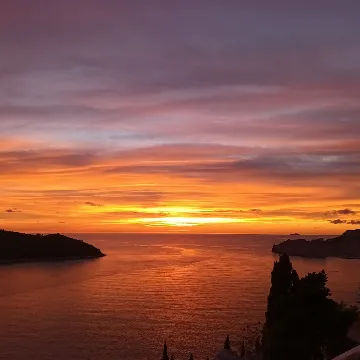 Dubrovnik Apartment with Balcony and Sea View