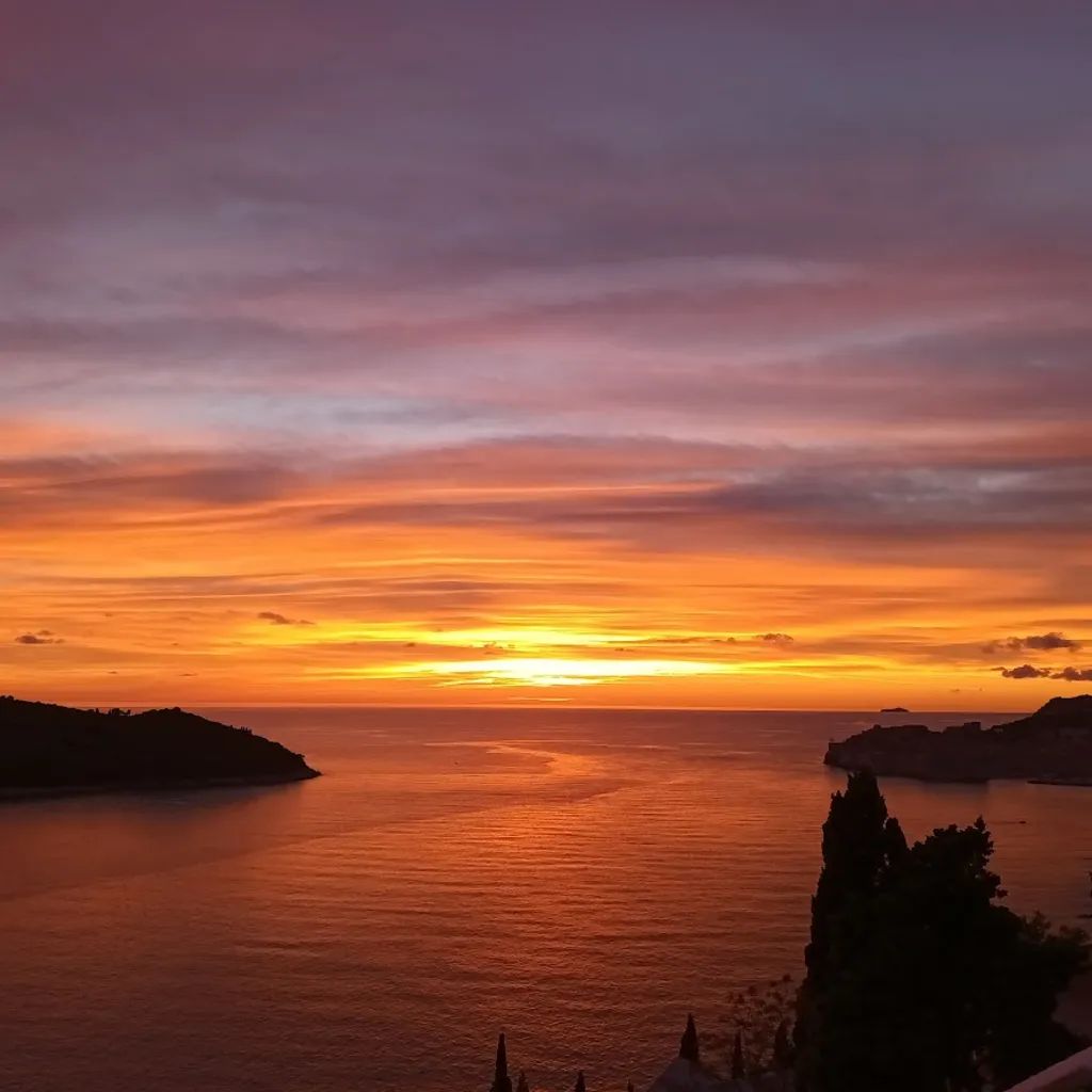 Dubrovnik Apartment with Balcony and Sea View