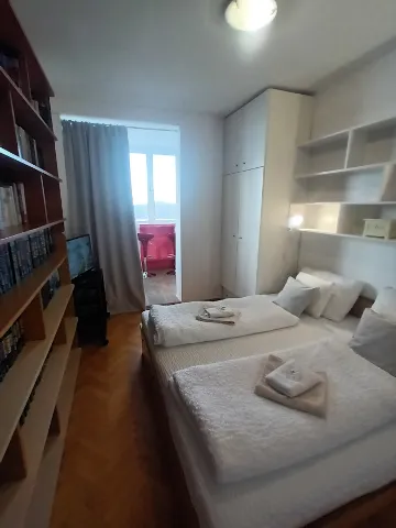 Dubrovnik Apartment with Balcony and Sea View