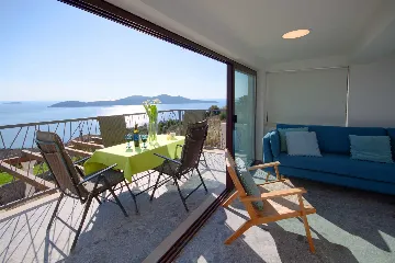 Infinity Pool 3-Bedroom Villa in Dubrovnik