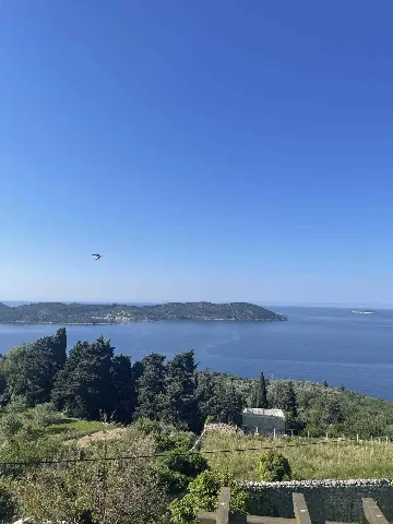 Infinity Pool 3-Bedroom Villa in Dubrovnik