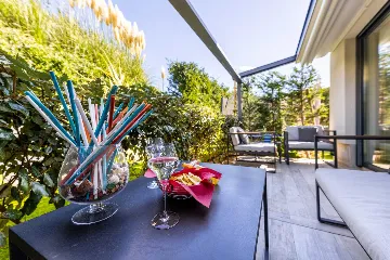 Air-Conditioned Terrace Apartment for 2 in Baška