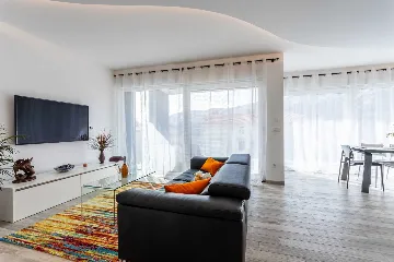 Baška Sea-View Apartment for 4 Guests