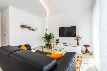 Baška Sea-View Apartment for 4 Guests