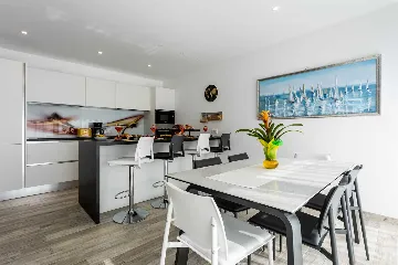 Baška Apartment for 4 Guests with Sea View