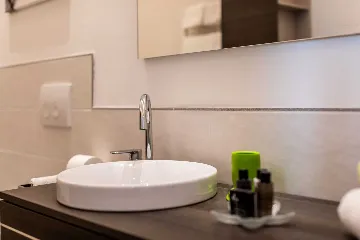 Air-Conditioned Apartment with Terrace in Baška