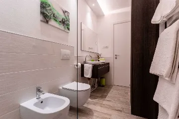 Air-Conditioned Apartment with Terrace in Baška