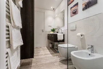 Air-conditioned Apartment in Baška for 2