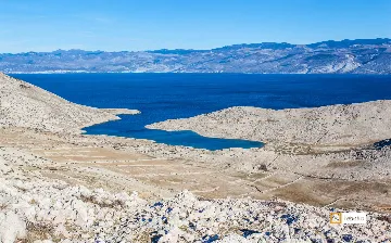 Baška One-Bedroom Stay for 1 Guest